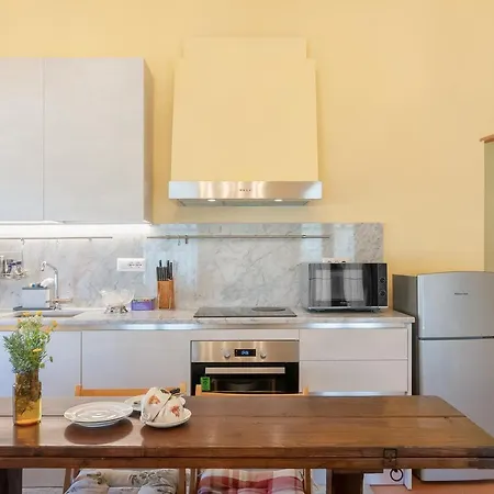 Podere In Volpaia شقة *